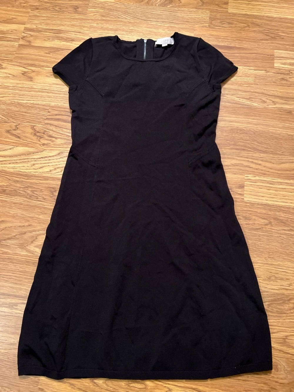 LOFT Black Short Sleeve Mini sweater Sheath Hourglass Dress